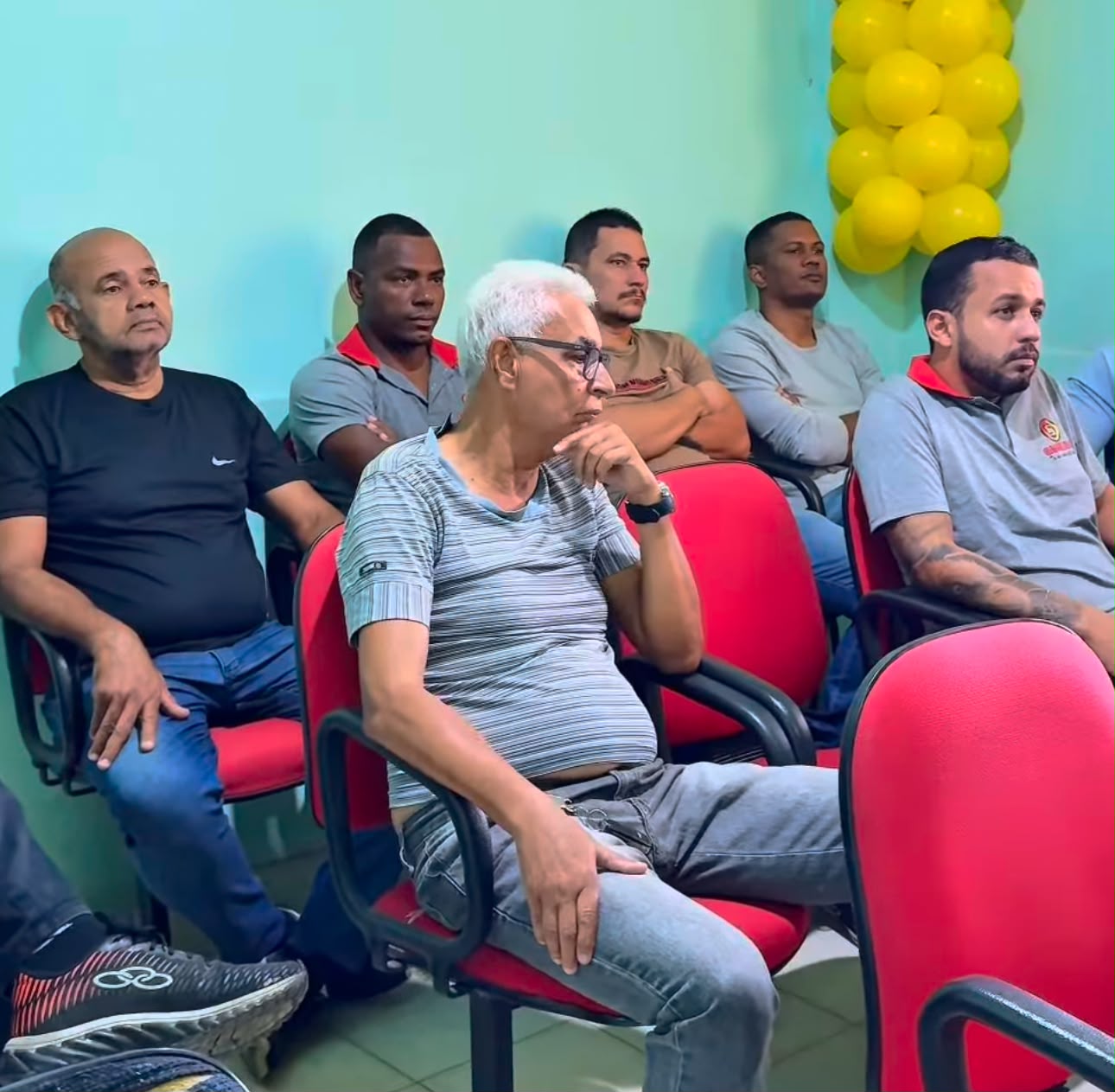 A SUMTRAN esteve presente na Indústria de Alimentos Gameleira, em Jequié, realizando uma palestra educativa inspirada no tema deste ano: “No trânsito, enxergar o outro é salvar vidas”